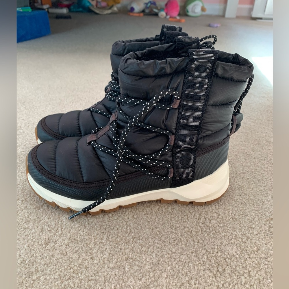 The north face Thermoball boots